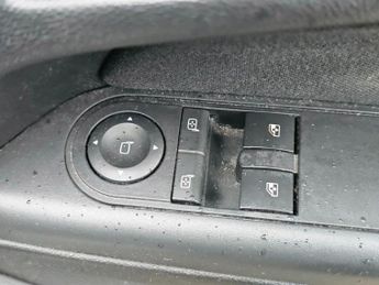 Vauxhall Astra 1.6i 16v SRi Sport Hatch 3dr