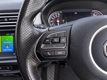 MG MG5 52.5kWh Excite Auto 5dr