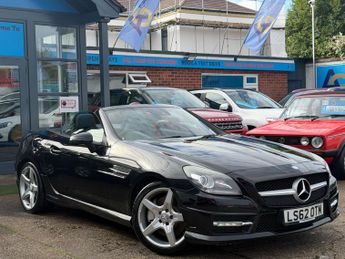 Mercedes SLK 1.8 SLK250 BlueEfficiency AMG Sport Convertible 2dr Petrol G-Tro