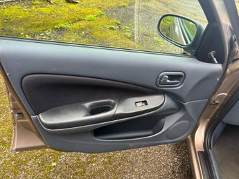 Nissan Almera 1.5 S 5dr