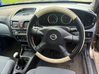 Nissan Almera 1.5 S 5dr