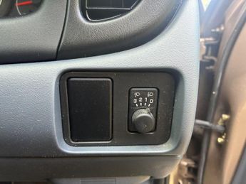 Nissan Almera 1.5 S 5dr