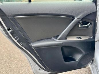 Toyota Avensis 1.8 V-Matic TR Euro 4 4dr