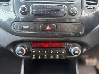 Kia Carens 1.7 CRDi 2 Auto Euro 5 5dr