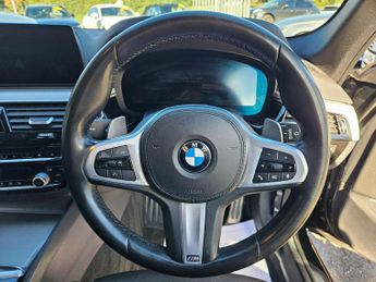BMW 5 Series 3.0 530d M Sport Touring Auto Euro 6 (s/s) 5dr