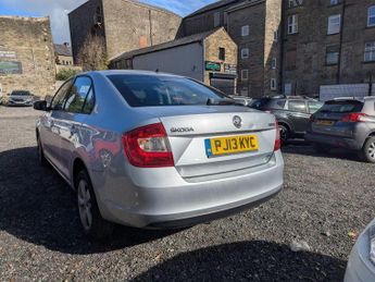 Skoda Rapid 1.6 TDI SE Euro 5 5dr
