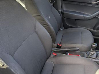 Skoda Rapid 1.6 TDI SE Euro 5 5dr