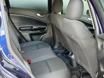 Alfa Romeo Giulietta 1.4 TB MultiAir Lusso Euro 5 (s/s) 5dr