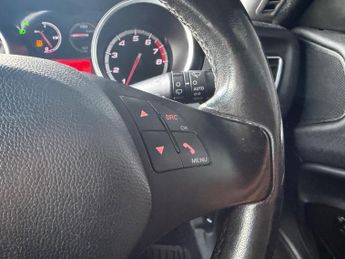Alfa Romeo Giulietta 1.4 TB MultiAir Lusso Euro 5 (s/s) 5dr