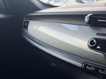Alfa Romeo Giulietta 1.4 TB MultiAir Lusso Euro 5 (s/s) 5dr