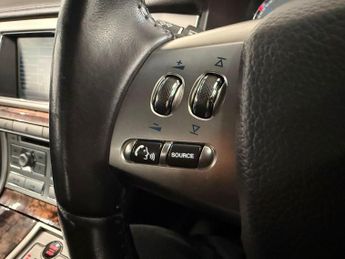 Jaguar XF 3.0d V6 Luxury Auto Euro 5 4dr