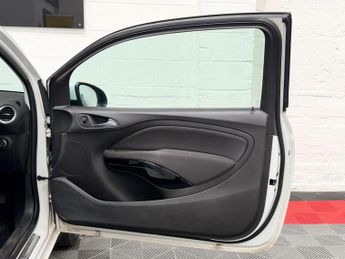 Vauxhall ADAM 1.4i GLAM Euro 6 3dr