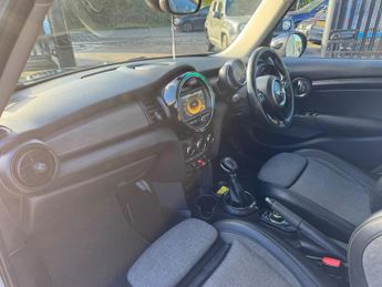 MINI Hatch 1.5 Cooper D Auto Euro 6 (s/s) 5dr