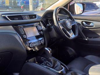 Nissan Qashqai 1.6 dCi Tekna XTRON Euro 6 (s/s) 5dr