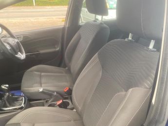 Ford Fiesta 1.25 Zetec Euro 6 5dr