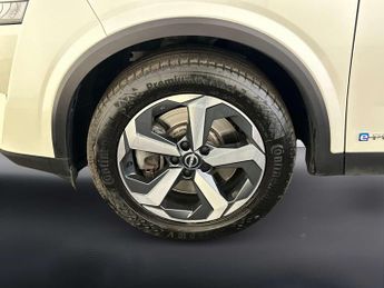 Nissan Qashqai 1.5 h e-POWER N-Connecta SUV 5dr Petrol Hybrid Auto Euro 6 (s/s)