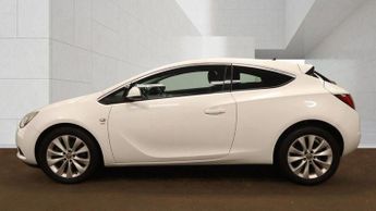 Vauxhall Astra GTC 2.0 CDTi SRi Euro 5 (s/s) 3dr