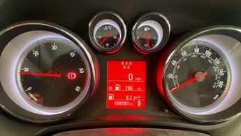 Vauxhall Zafira Tourer 2.0 CDTi SRi Euro 5 5dr
