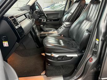 Land Rover Range Rover 3.6 TD V8 Vogue Station Wagon 5dr