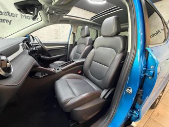 MG MG ZS 72.6kWh Trophy Connect Long Range Auto 5dr