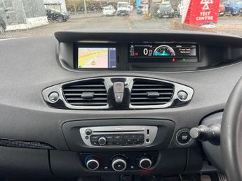 Renault Scenic 1.5 dCi Dynamique TomTom Euro 5 (s/s) 5dr