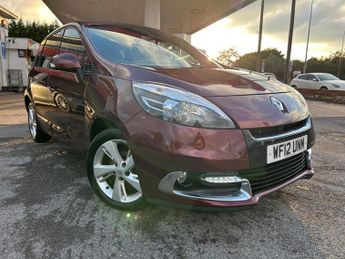 Renault Scenic 1.5 dCi Dynamique TomTom Euro 5 (s/s) 5dr