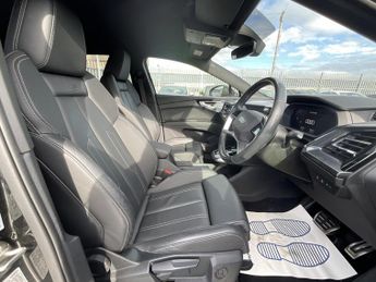 Audi Q4 E-Tron S LINE 40