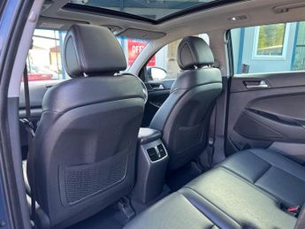 Hyundai TUCSON 2.0 CRDi Premium SE Auto 4WD Euro 6 5dr