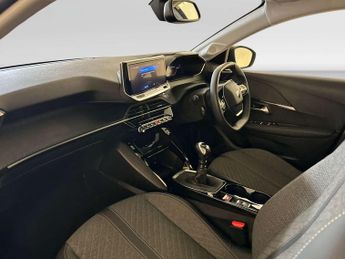 Peugeot 208 1.2 PureTech Allure Hatchback 5dr Petrol Manual Euro 6 (s/s) (10