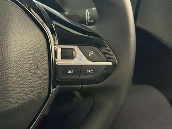 Peugeot 208 1.2 PureTech Allure Hatchback 5dr Petrol Manual Euro 6 (s/s) (10