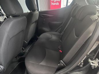 Vauxhall Viva 1.0i SE Euro 6 5dr (a/c)
