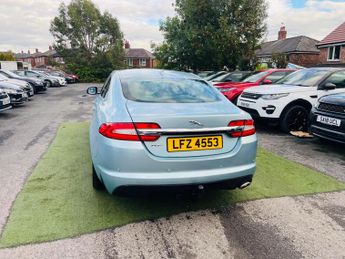 Jaguar XF 2.2d SE Auto Euro 5 (s/s) 4dr