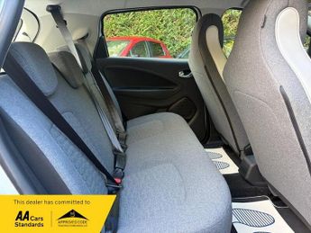 Renault Zoe R135 EV50 52kWh Iconic Auto 5dr (Rapid Charge)