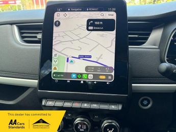 Renault Zoe R135 EV50 52kWh Iconic Auto 5dr (Rapid Charge)