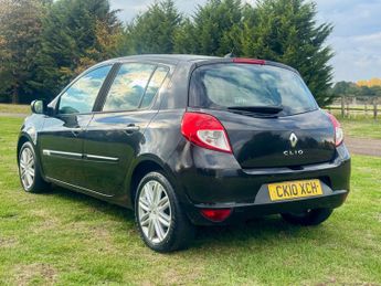 Renault Clio 1.6 VVT Initiale TomTom Auto Euro 4 5dr