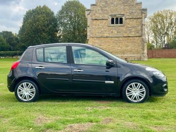 Renault Clio 1.6 VVT Initiale TomTom Auto Euro 4 5dr