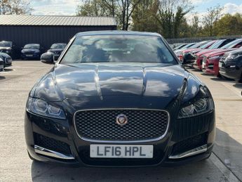 Jaguar XF 2.0d Portfolio Auto Euro 6 (s/s) 4dr