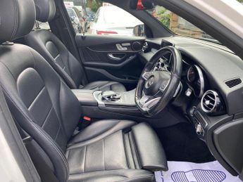 Mercedes-Benz GLC 2.1 GLC250d AMG Line (Premium) G-Tronic 4MATIC Euro 6 (s/s) 5dr
