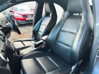 Mercedes-Benz CLA 2.1 CLA220d AMG Line Coupe 7G-DCT Euro 6 (s/s) 4dr