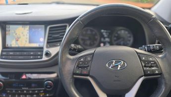 Hyundai TUCSON 2.0 CRDi Premium SE Auto 4WD Euro 6 5dr