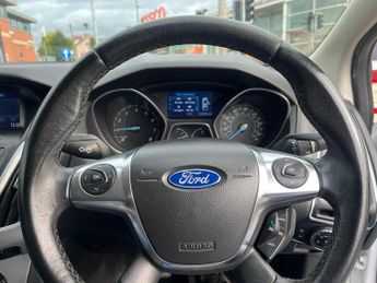 Ford Focus 1.6 Zetec Euro 5 5dr