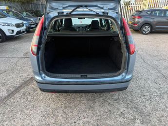 Ford Focus 1.6 Zetec Climate 5dr