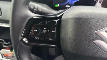 Suzuki e Vitara 61kWh Motion SUV 5dr Electric Auto (174 ps)