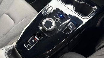 Suzuki e Vitara 61kWh Motion SUV 5dr Electric Auto (174 ps)