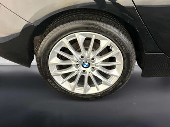 BMW 1 Series 1.5 118i SE (LCP) Hatchback 5dr Petrol DCT Euro 6 (s/s) (136 ps)