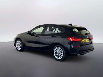 BMW 1 Series 1.5 118i SE (LCP) Hatchback 5dr Petrol DCT Euro 6 (s/s) (136 ps)