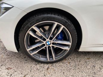 BMW 3 Series 2.0 320d M Sport Shadow Edition Touring Auto Euro 6 (s/s) 5dr