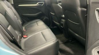MG MG ZS 44.5kWh Exclusive Auto 5dr