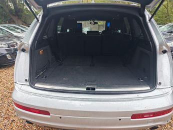 Audi Q7 3.0 TDI V6 S line Tiptronic quattro Euro 4 5dr