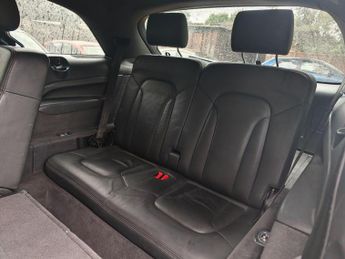Audi Q7 3.0 TDI V6 S line Tiptronic quattro Euro 4 5dr
